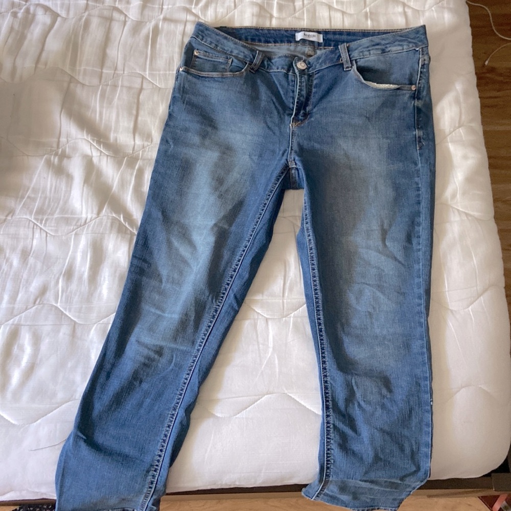 Skinny jeans